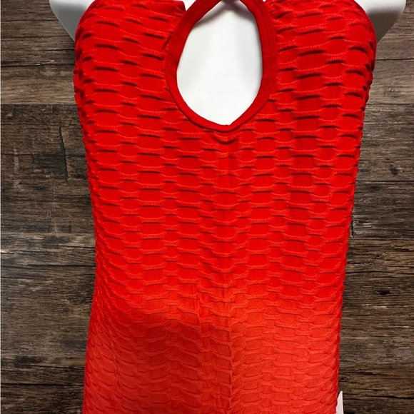 Qiaoya Textured Bright Red Romper Bodysuit NWT Women’s Size S/M - Picture 5 of 10